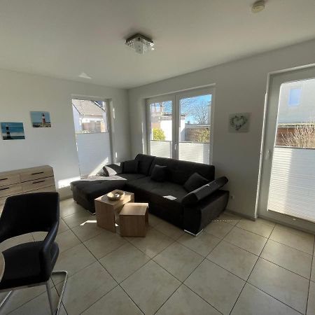 Villa Sara Wohnung Buskam Mit Terrasse Goehren  Exteriér fotografie
