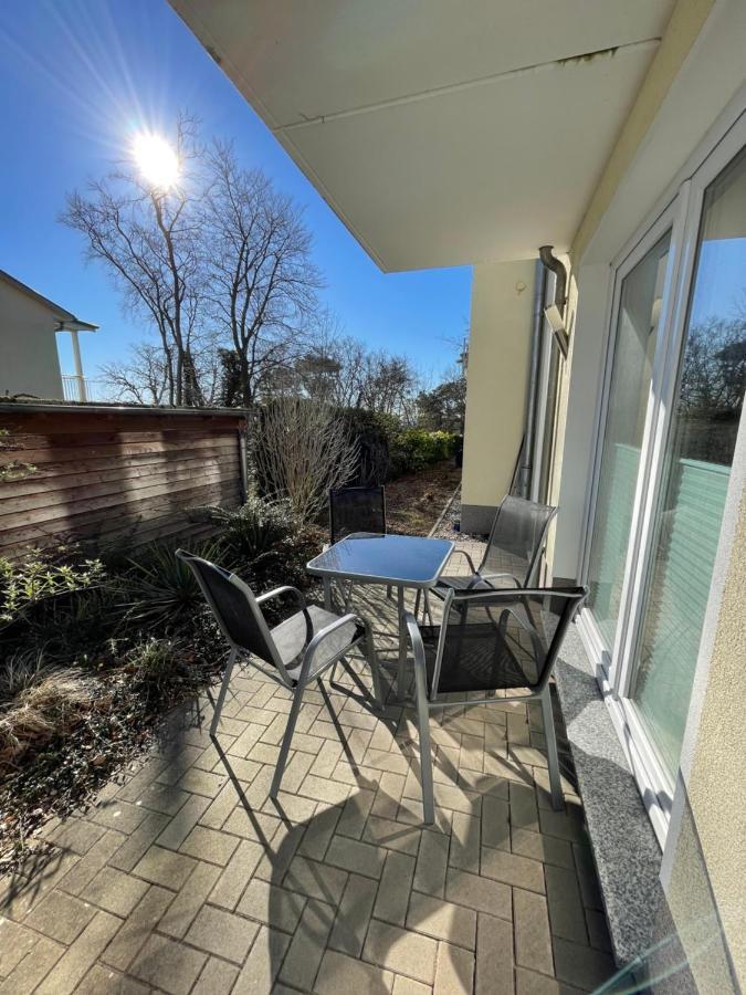 Villa Sara Wohnung Buskam Mit Terrasse Goehren  Exteriér fotografie
